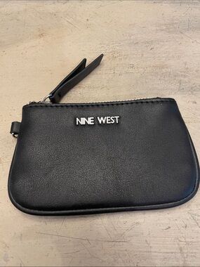 Nine West Black Leather Zip Pouch Wristlet